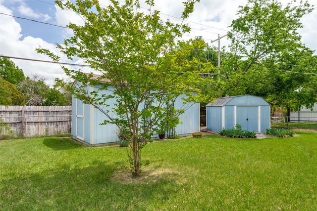 6613 El Greco Avenue, Fort Worth, TX 76133