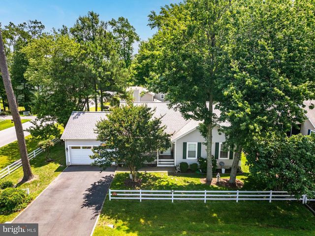 1 LINKS LN, Berlin, MD 21811
