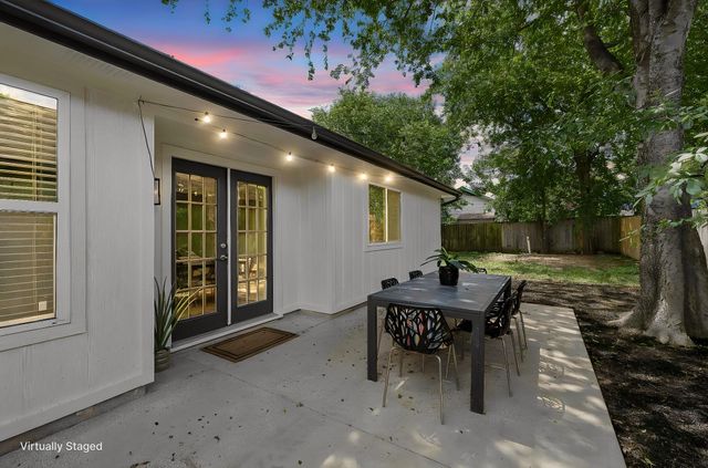 905 Greenbriar LOOP, Round Rock, TX 78664