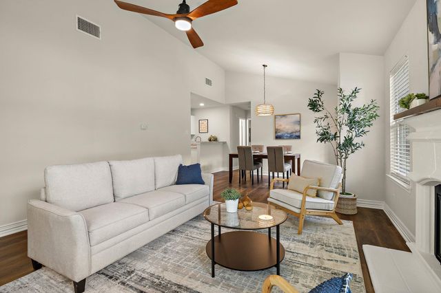 905 Greenbriar LOOP, Round Rock, TX 78664