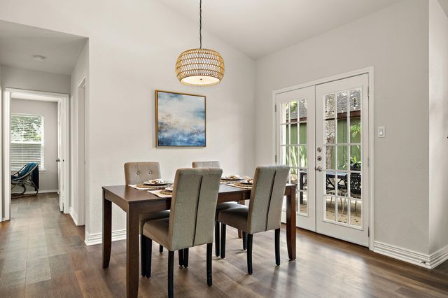905 Greenbriar LOOP, Round Rock, TX 78664