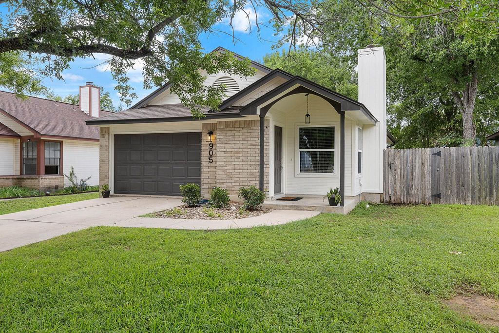 905 Greenbriar LOOP, Round Rock, TX 78664