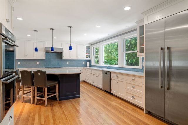 230 Follen Rd, Lexington, MA 02421