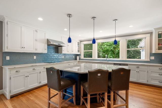 230 Follen Rd, Lexington, MA 02421
