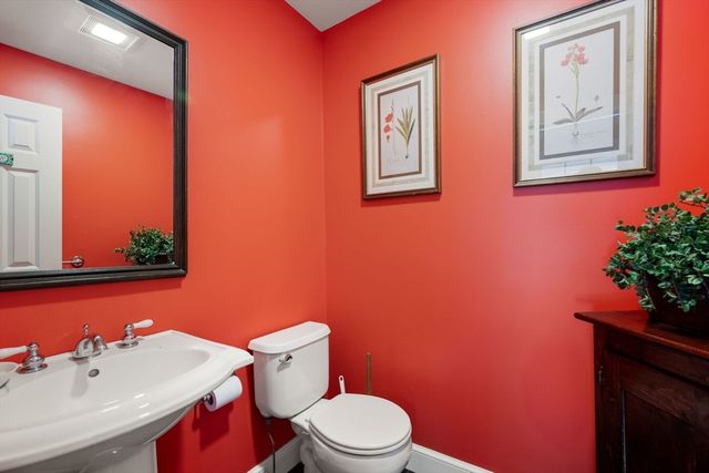 230 Follen Rd, Lexington, MA 02421