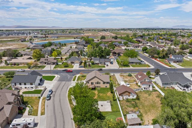 2543 S 2000 W, Syracuse, UT 84075