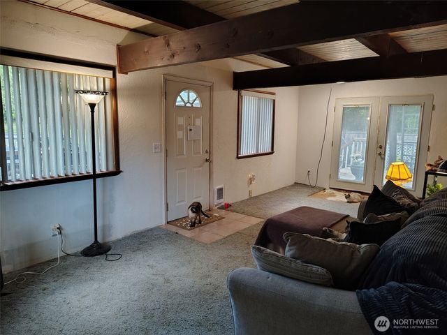 8504 Mahonia Court SE, Yelm, WA 98597