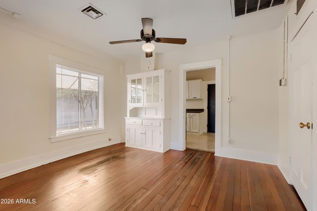 2518 N MITCHELL Street, Phoenix, AZ 85006