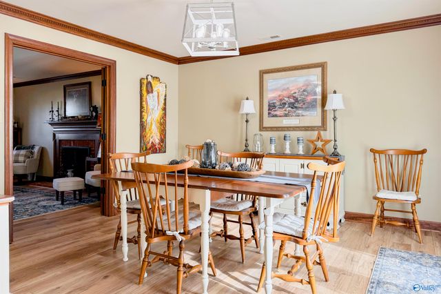 2219 Carleton Drive SW, Decatur, AL 35603