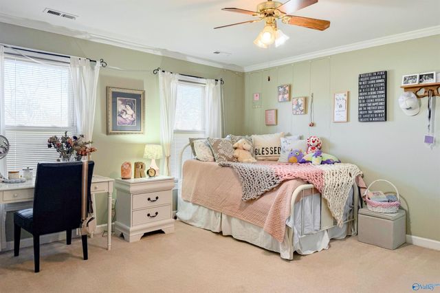 2219 Carleton Drive SW, Decatur, AL 35603