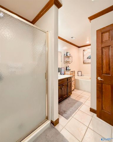 2219 Carleton Drive SW, Decatur, AL 35603