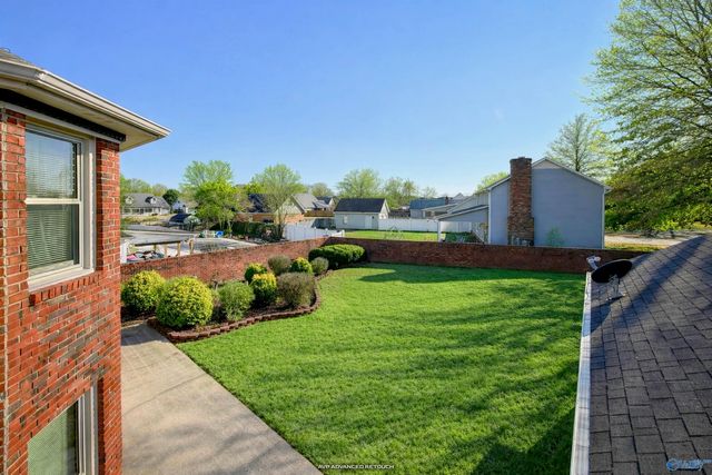 2219 Carleton Drive SW, Decatur, AL 35603