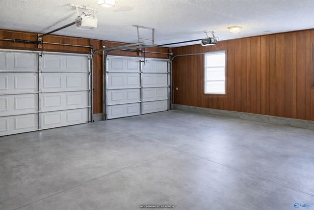 2219 Carleton Drive SW, Decatur, AL 35603