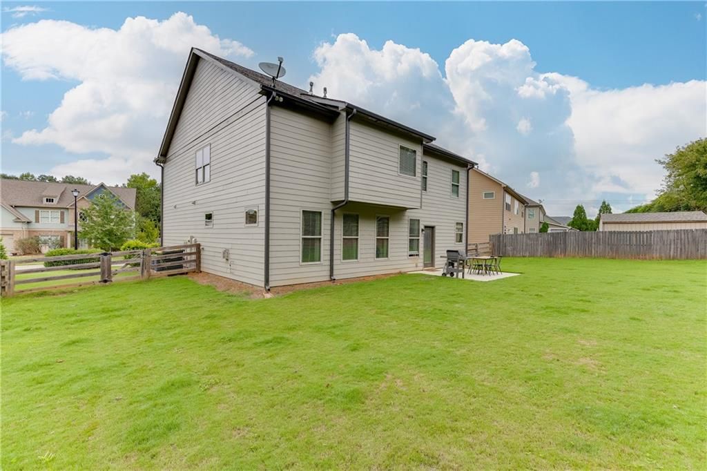 Image 40 of property listing at 4275 Hunters Walk Way, Cumming, GA 30028