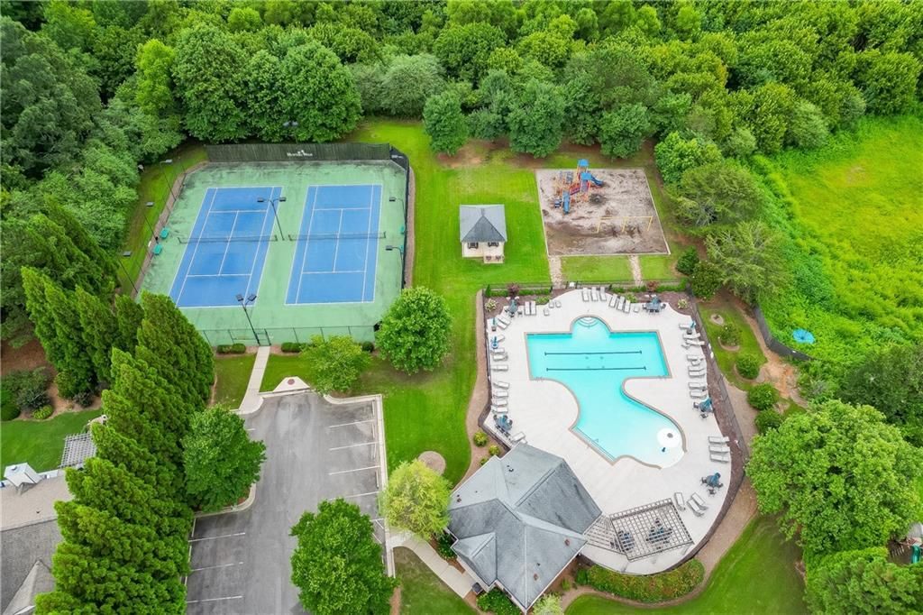 Image 44 of property listing at 4275 Hunters Walk Way, Cumming, GA 30028