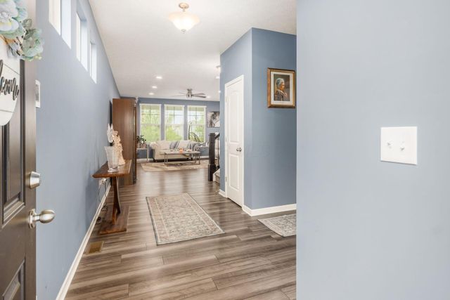 3875 Mystic Way, Grove City, OH 43123