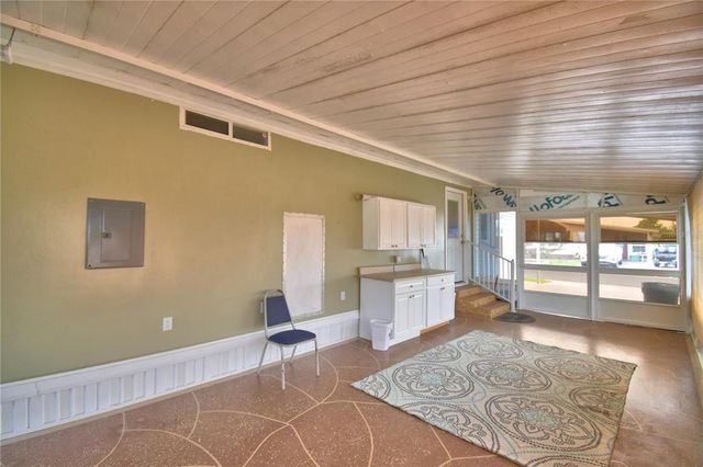 4555 REDWOOD STREET, Winter Haven, FL 33880