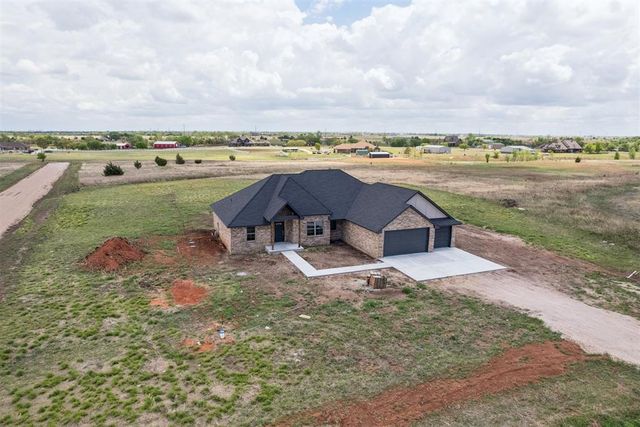 30185 Cashion Acres Road, Cashion, OK 73016