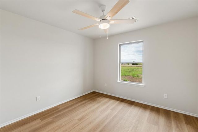 30185 Cashion Acres Road, Cashion, OK 73016