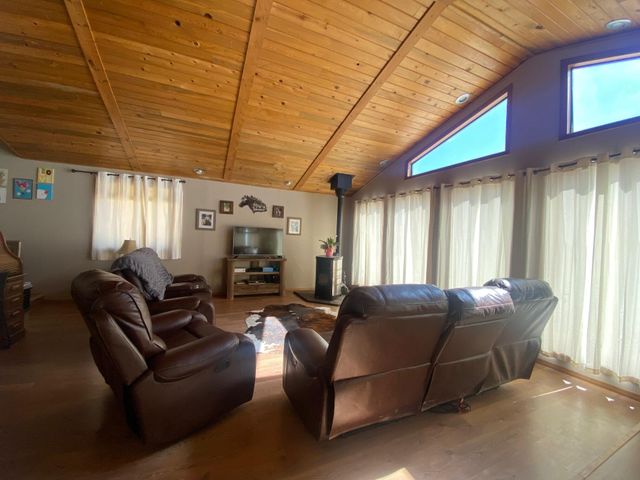 22579 Malin Cemetery Road, Malin, OR 97632