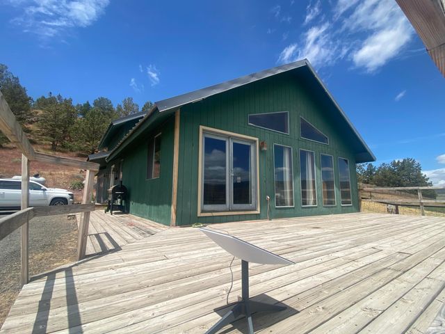 22579 Malin Cemetery Road, Malin, OR 97632