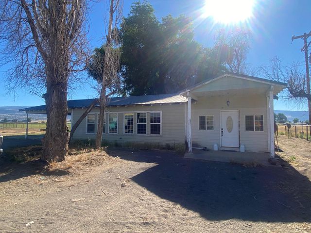 22579 Malin Cemetery Road, Malin, OR 97632