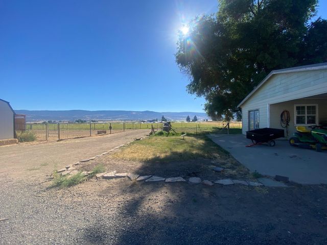 22579 Malin Cemetery Road, Malin, OR 97632