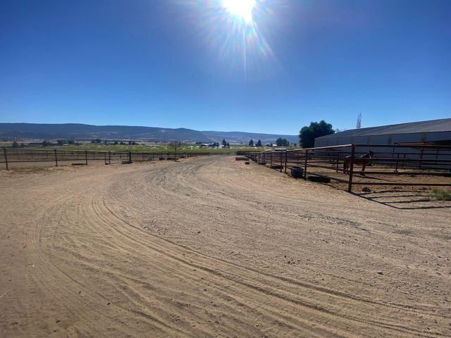 22579 Malin Cemetery Road, Malin, OR 97632