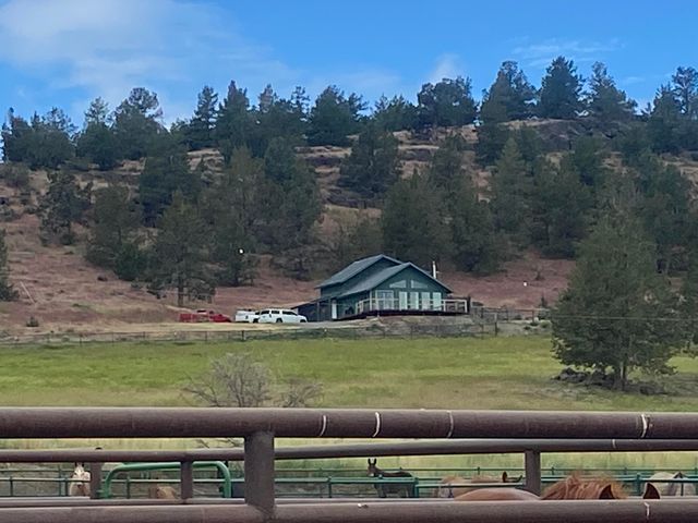 22579 Malin Cemetery Road, Malin, OR 97632