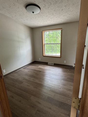 818 Raisin River Road, Three Rivers, MI 49093