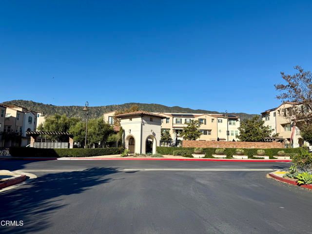 629 W Foothill Boulevard 32, Glendora, CA 91741