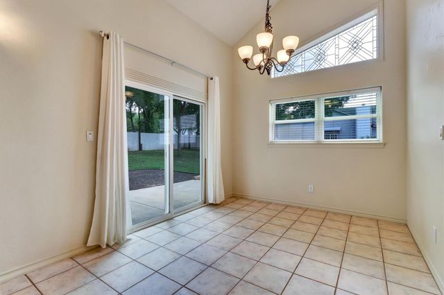 203 Dunkeld DR, Spicewood, TX 78669
