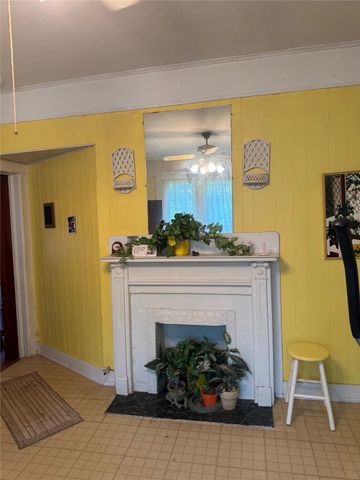 603 N. 2nd St., Honey Grove, TX 75446