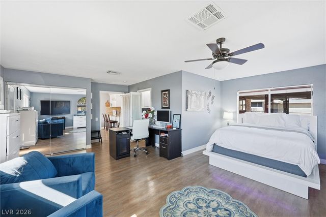 31 Onyx Way, Las Vegas, NV 89106