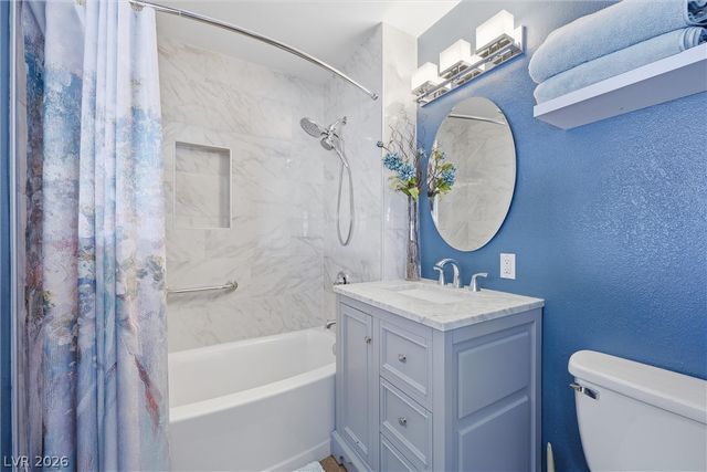 31 Onyx Way, Las Vegas, NV 89106