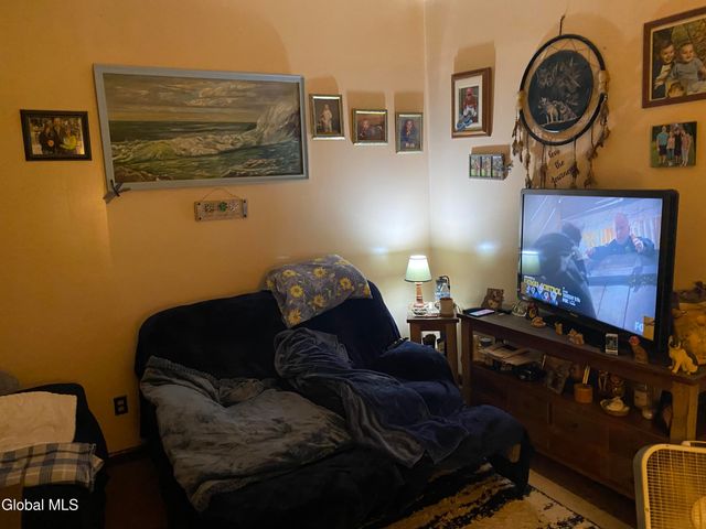 207 N Market Street, Johnstown, NY 12095