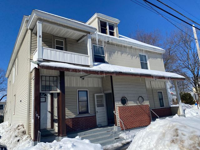 207 N Market Street, Johnstown, NY 12095