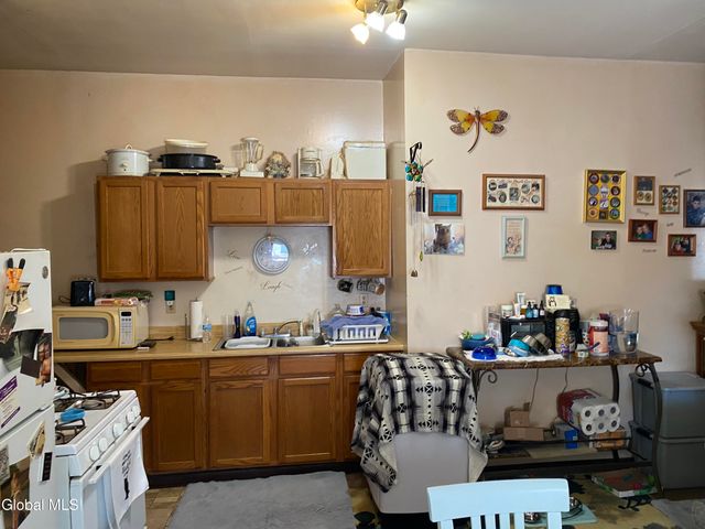 207 N Market Street, Johnstown, NY 12095