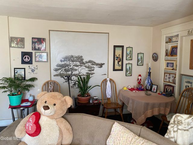 207 N Market Street, Johnstown, NY 12095