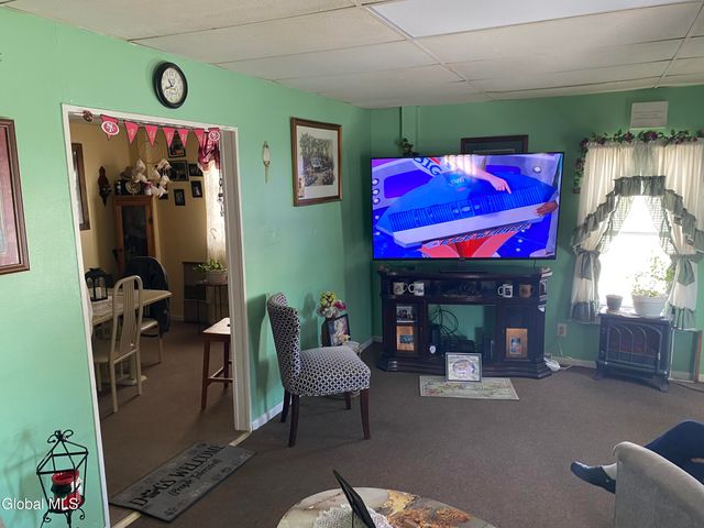 207 N Market Street, Johnstown, NY 12095