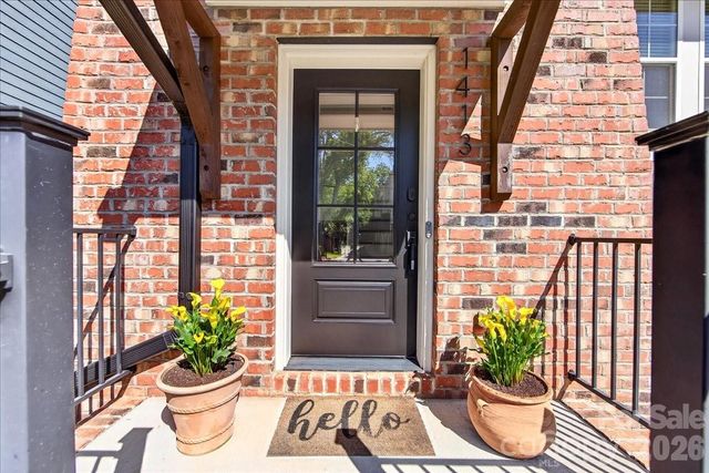1413 Lomax Avenue, Charlotte, NC 28211