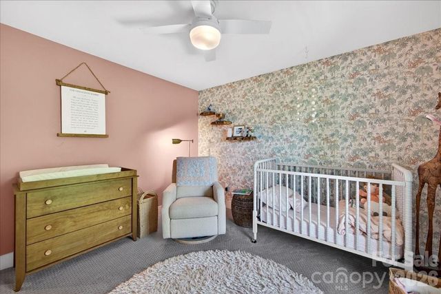 1413 Lomax Avenue, Charlotte, NC 28211