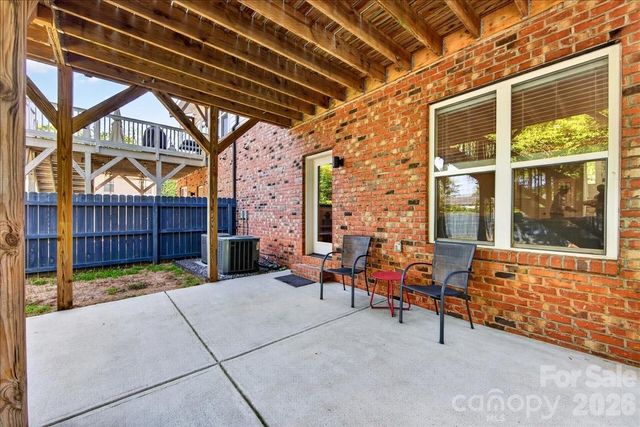 1413 Lomax Avenue, Charlotte, NC 28211