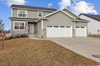 519 Ashton Drive NE, Mt Vernon, IA 52314