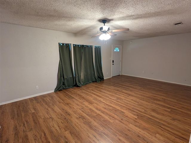 1909 Reese Street, Liberty, TX 77575