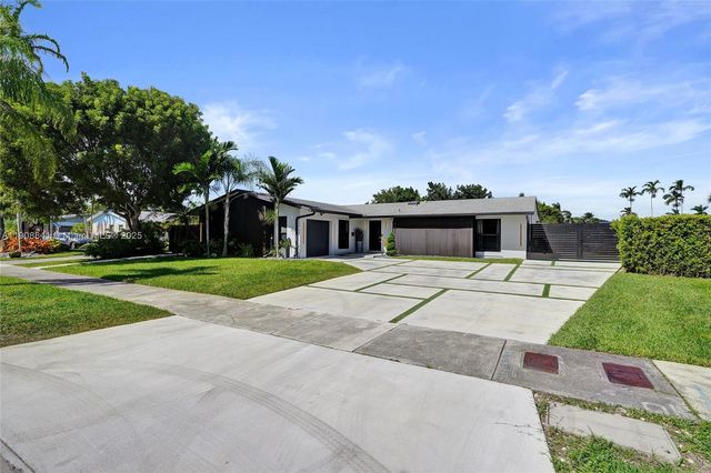 9371 SW 185th Ter, Cutler Bay, FL 33157