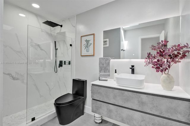 9371 SW 185th Ter, Cutler Bay, FL 33157