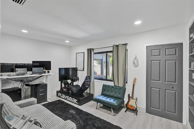 9371 SW 185th Ter, Cutler Bay, FL 33157