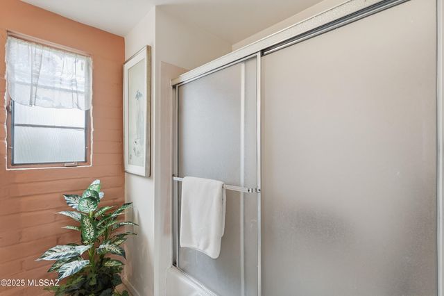 364 S Paseo Lobo, Green Valley, AZ 85614