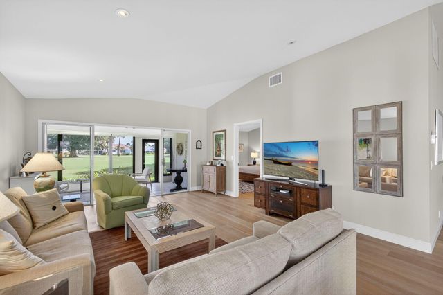 3604 Freshwater Drive, Jupiter, FL 33477